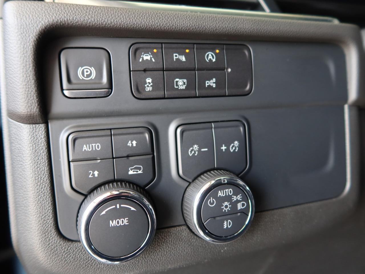 2025 Chevrolet Suburban Premier 4WD Lakeshore Blue Scottsdale AZ