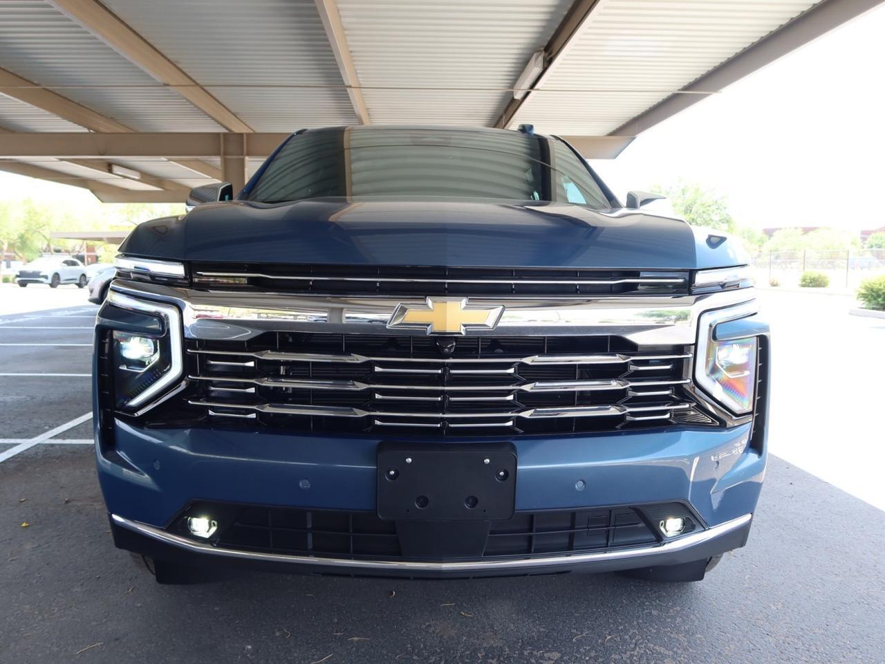 2025 Chevrolet Suburban Premier 4WD Lakeshore Blue Scottsdale AZ
