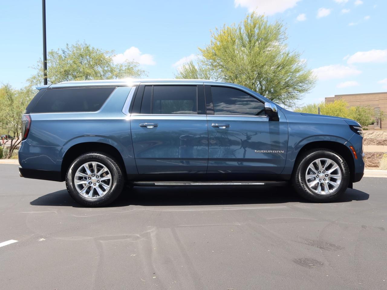 2025 Chevrolet Suburban Premier 4WD Lakeshore Blue Scottsdale AZ