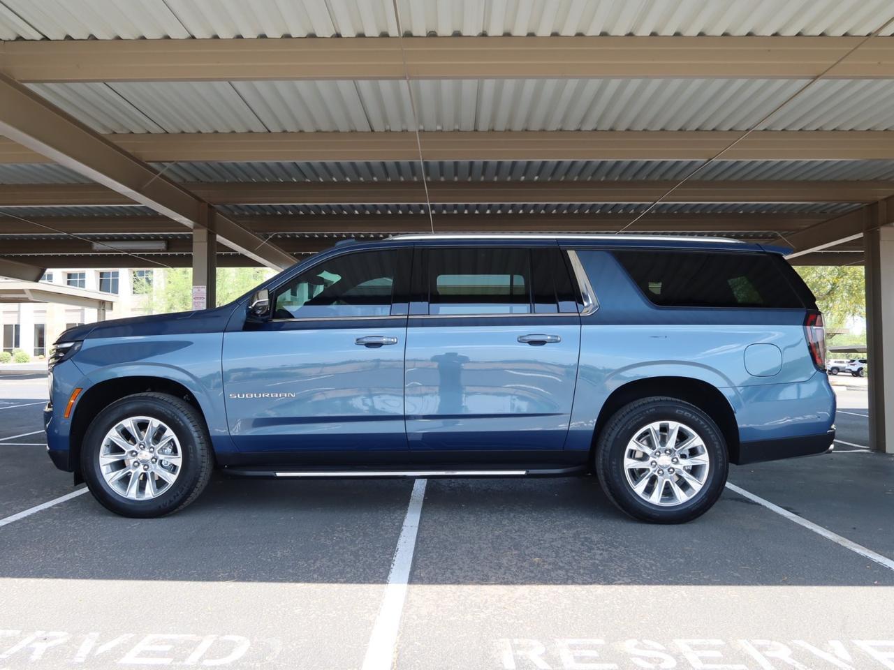 2025 Chevrolet Suburban Premier 4WD Lakeshore Blue Scottsdale AZ