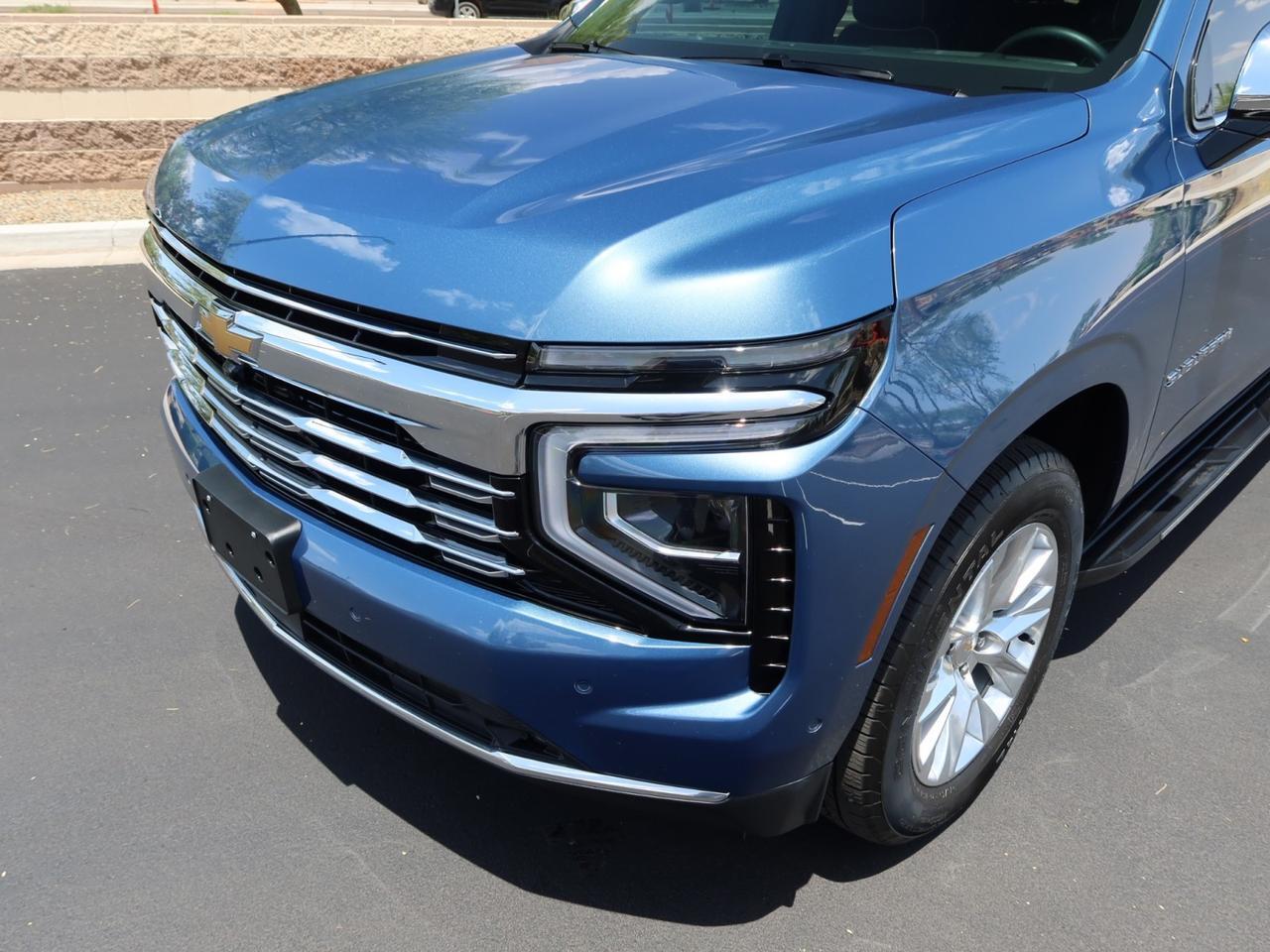 2025 Chevrolet Suburban Premier 4WD Lakeshore Blue Scottsdale AZ