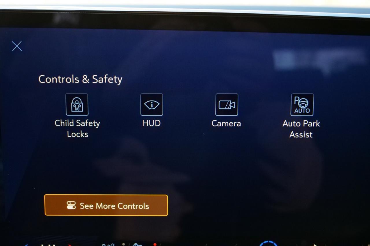 2025 Chevrolet Suburban Premier 4X4 / Duramax Diesel / Rear Entertainment! Lincolnton NC