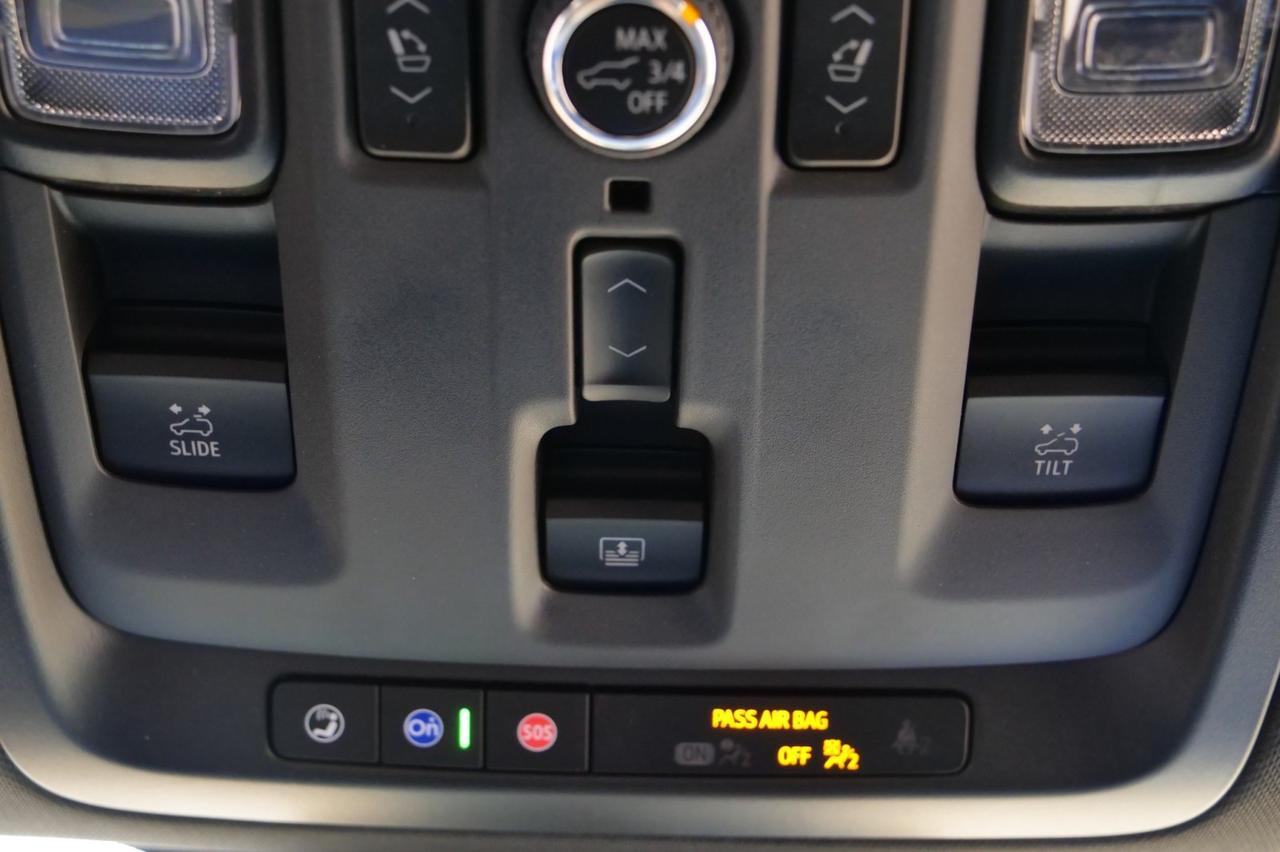 2025 Chevrolet Suburban Premier 4X4 / Duramax Diesel / Rear Entertainment! Lincolnton NC