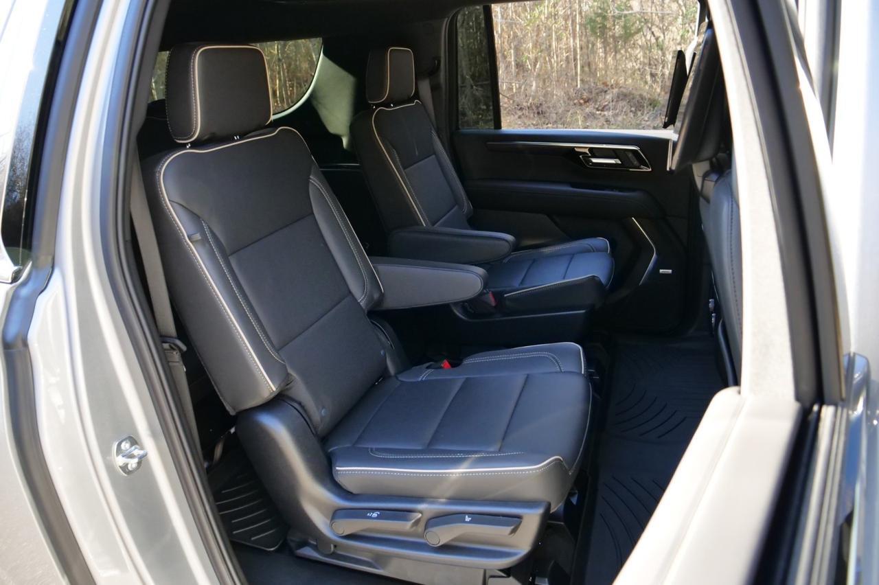 2025 Chevrolet Suburban Premier 4X4 / Duramax Diesel / Rear Entertainment! Lincolnton NC
