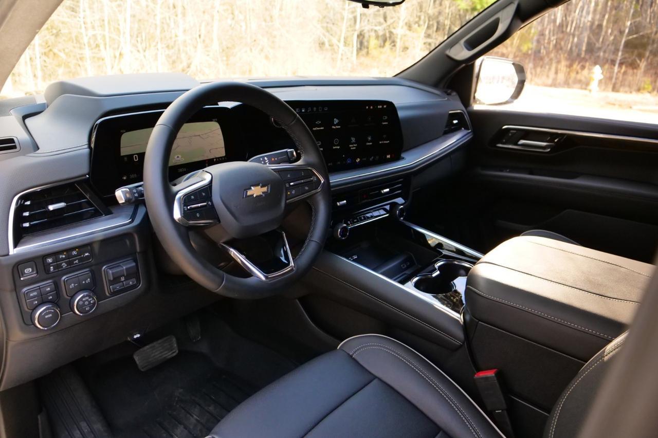 2025 Chevrolet Suburban Premier 4X4 / Duramax Diesel / Rear Entertainment! Lincolnton NC