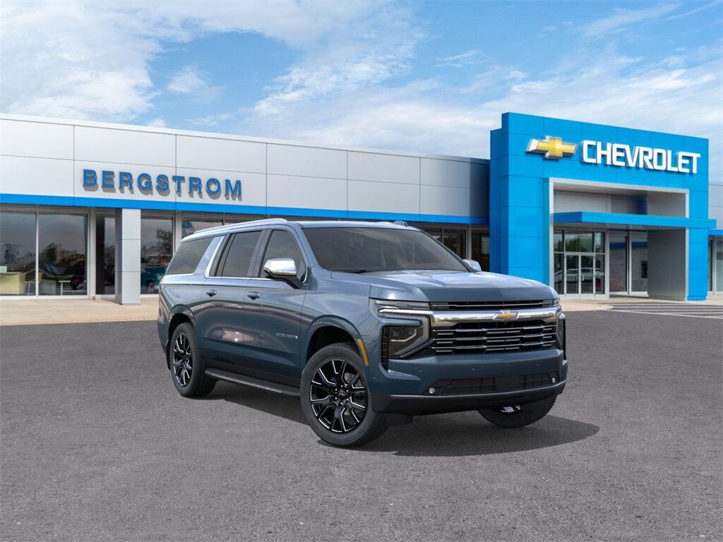 2025 Chevrolet Suburban Premier Green Bay WI