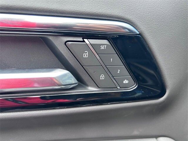 2025 Chevrolet Suburban Premier Farmington MO