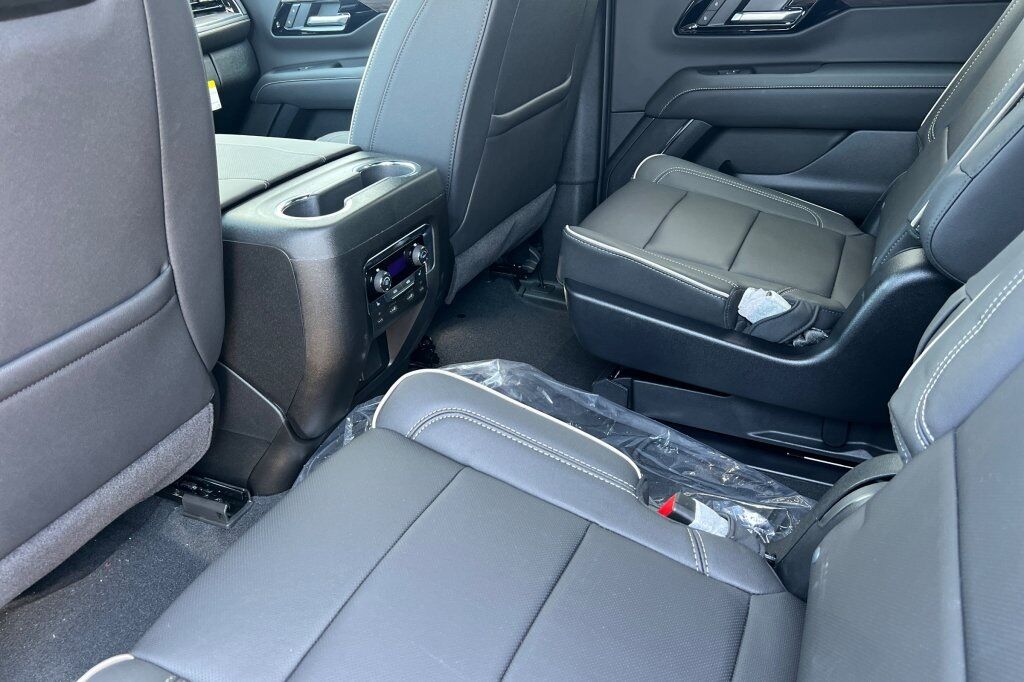 2025 Chevrolet Suburban Premier Fruitland ID