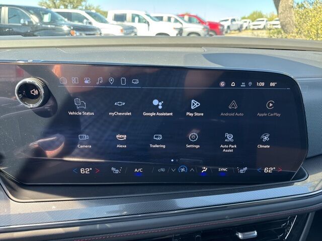 2025 Chevrolet Suburban RST Kerrville TX