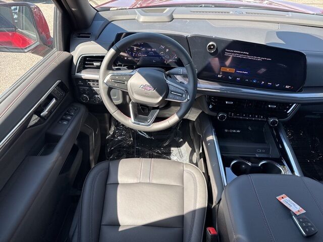 2025 Chevrolet Suburban RST Kerrville TX