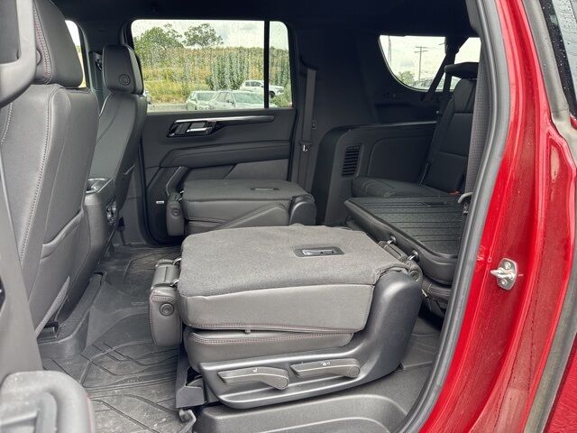 2025 Chevrolet Suburban RST  TX