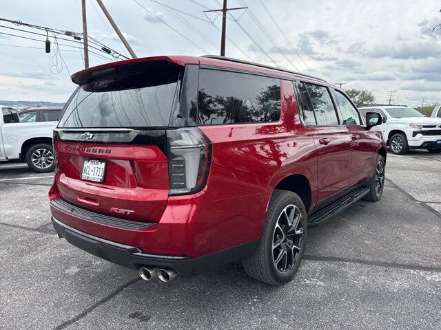 2025 Chevrolet Suburban RST  TX