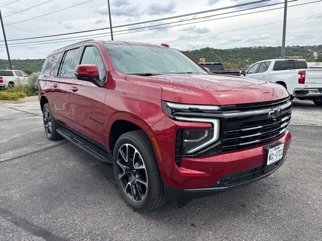 2025 Chevrolet Suburban RST  TX
