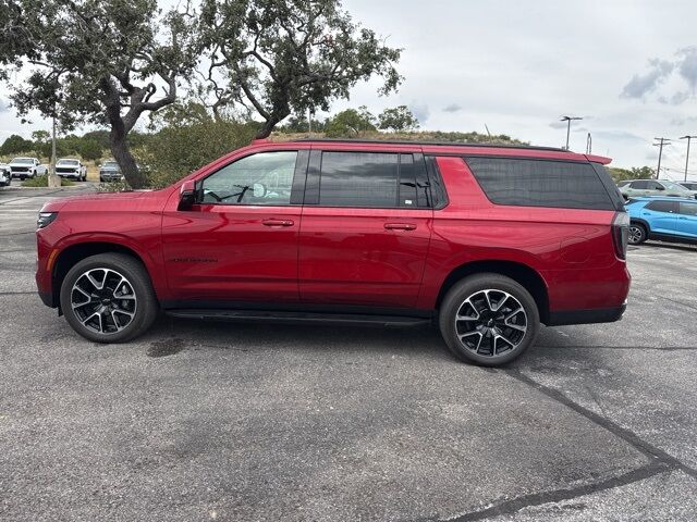2025 Chevrolet Suburban RST  TX