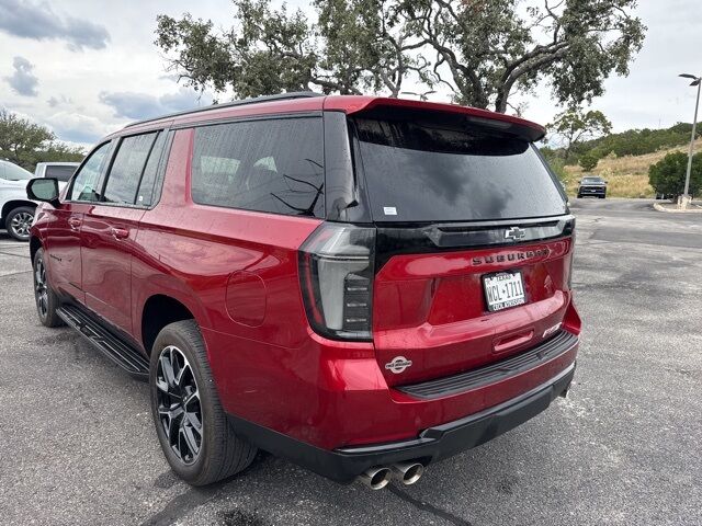 2025 Chevrolet Suburban RST  TX