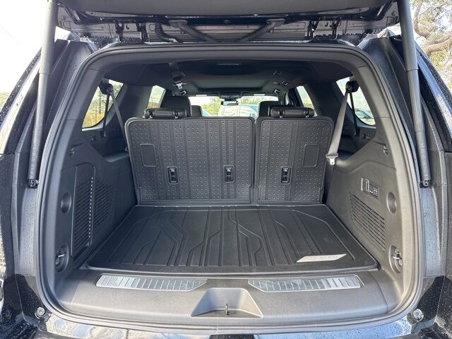 2025 Chevrolet Suburban RST TX 2025 Chevrolet Suburban RST TX