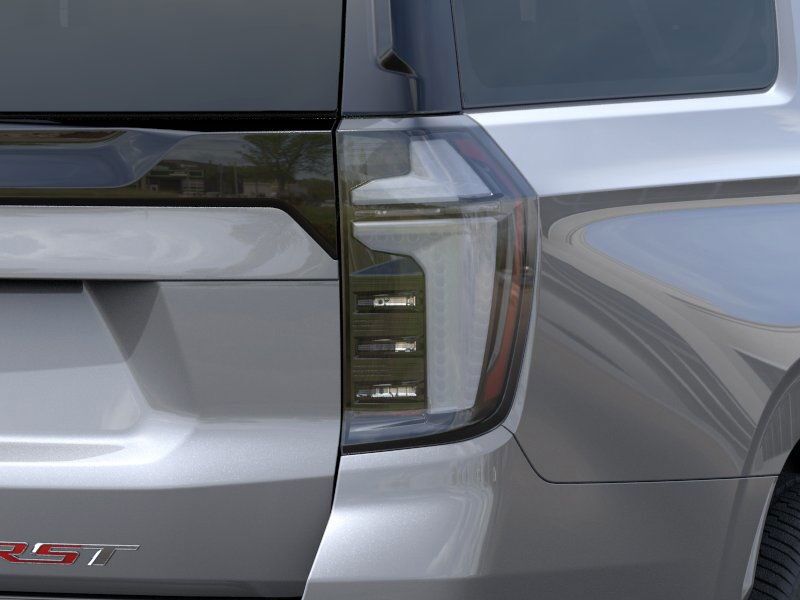 2025 Chevrolet Suburban RST Green Bay WI
