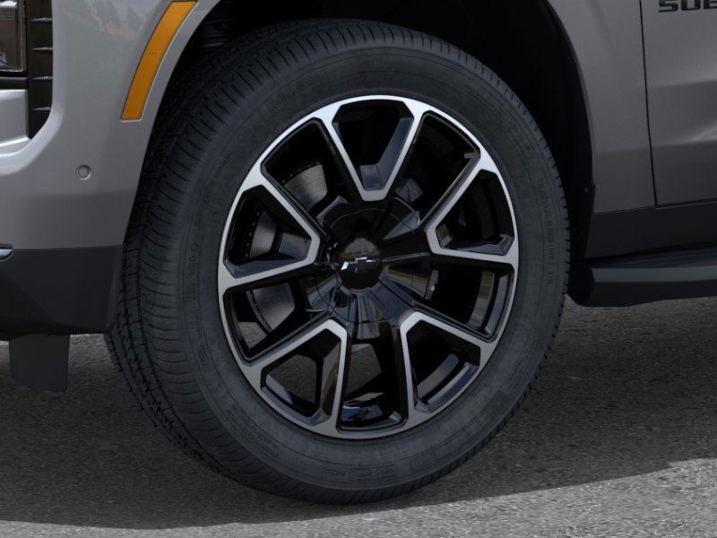2025 Chevrolet Suburban RST Green Bay WI