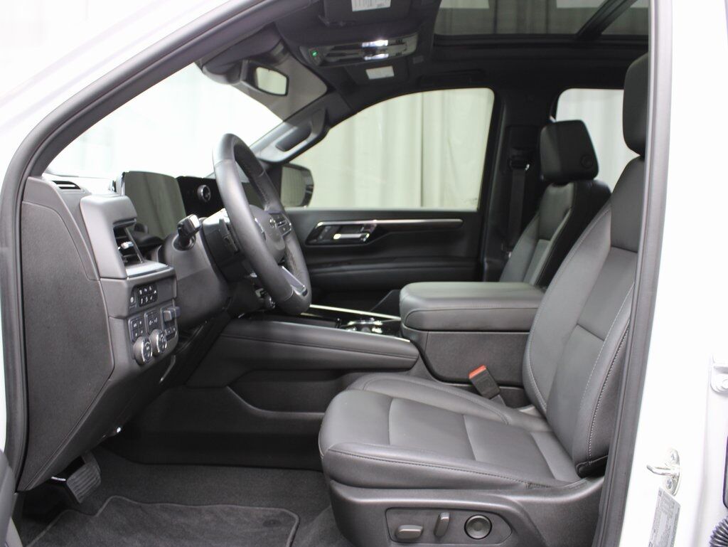 2025 Chevrolet Suburban Z-71 4WD 7 Passenger Fond du Lac WI