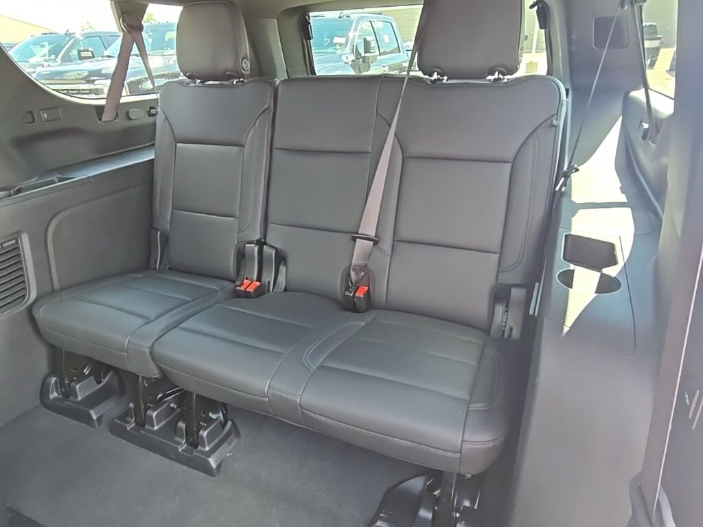 2025 Chevrolet Suburban Z-71 4WD 7 Passenger Fond du Lac WI