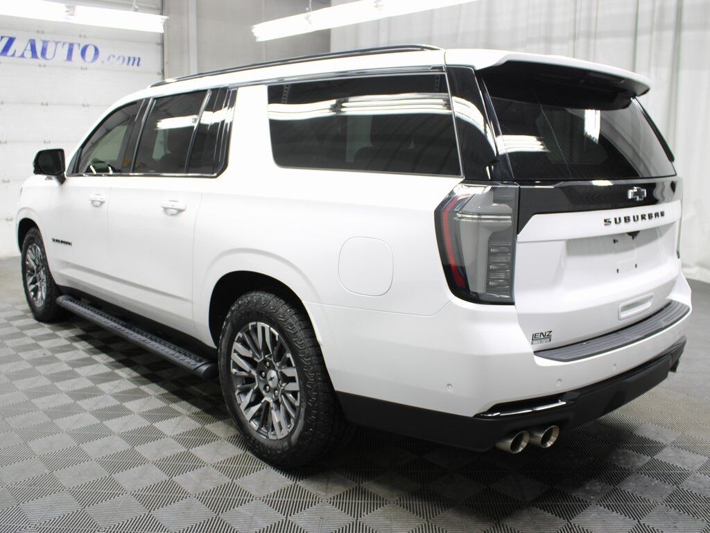 2025 Chevrolet Suburban Z-71 4WD 7 Passenger Fond du Lac WI