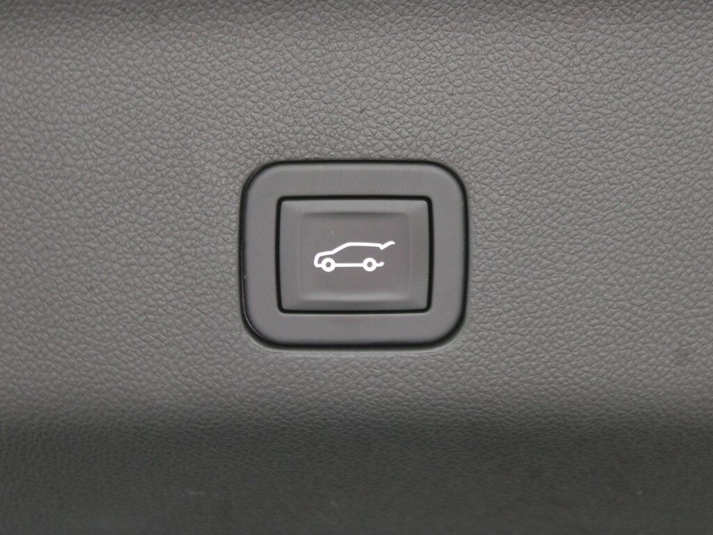 2025 Chevrolet Suburban Z-71 4WD 7 Passenger Fond du Lac WI