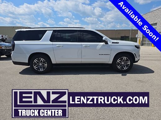 2025_Chevrolet_Suburban_Z-71 4WD 7 Passenger_ Fond du Lac WI