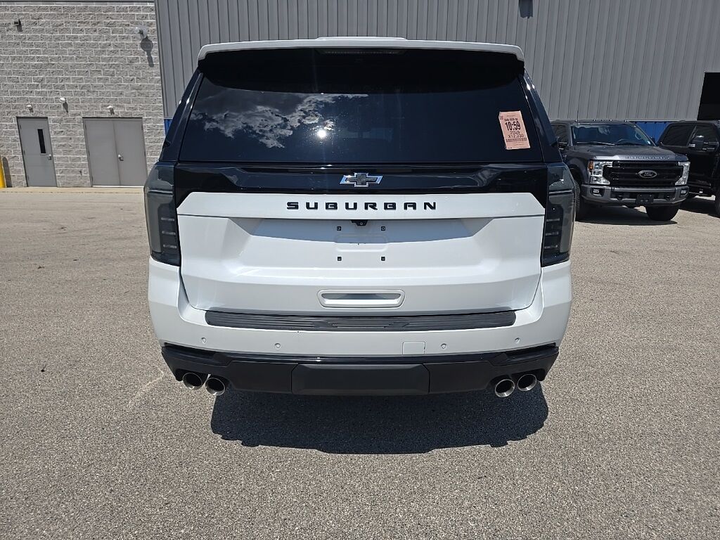 2025 Chevrolet Suburban Z-71 4WD 7 Passenger Fond du Lac WI