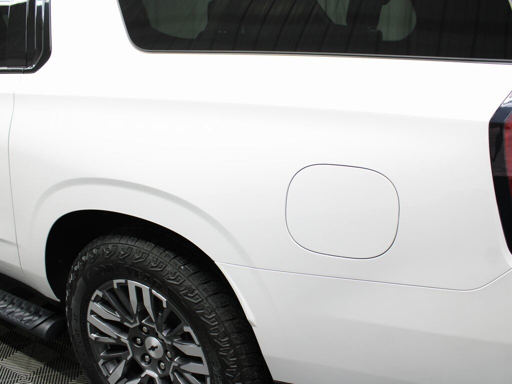 2025 Chevrolet Suburban Z-71 4WD 7 Passenger Fond du Lac WI