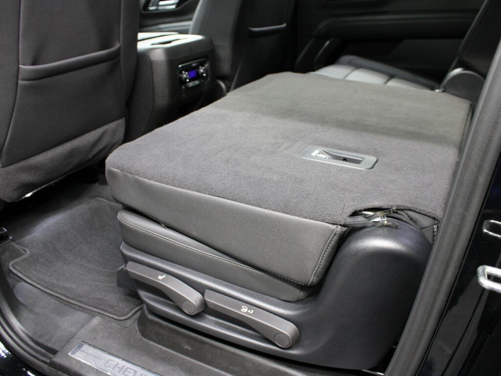 2025 Chevrolet Suburban Z-71 4WD 8 Passenger Fond du Lac WI