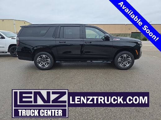 2025_Chevrolet_Suburban_Z-71 4WD 8 Passenger_ Fond du Lac WI
