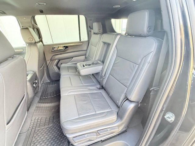 2025 Chevrolet Suburban Z71 Kerrville TX