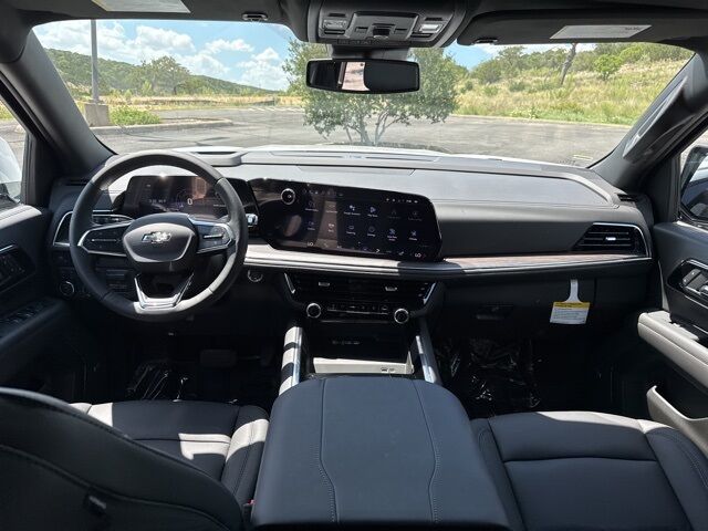 2025 Chevrolet Suburban Z71  TX