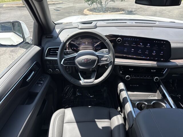 2025 Chevrolet Suburban Z71  TX