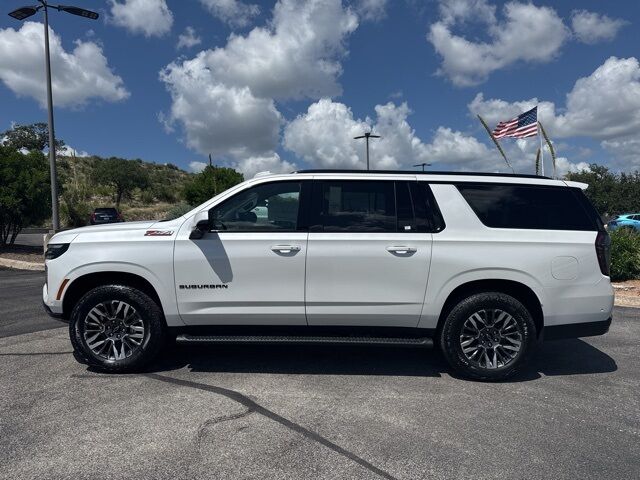 2025 Chevrolet Suburban Z71  TX