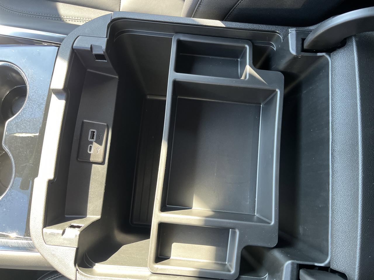 2025 Chevrolet Suburban Z71 4WD 3.0L DuramaxDiesel Comfort MaxTraileringPkgs w/Sunroof 2ndRowBuckets HtdMemLthr HtdStrngWhl Saukville WI