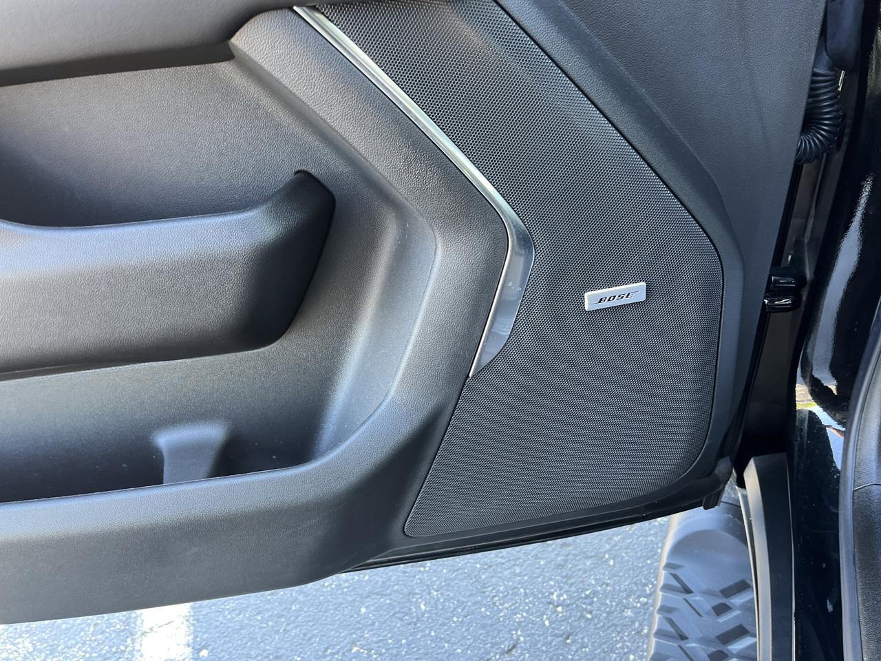 2025 Chevrolet Suburban Z71 4WD 3.0L DuramaxDiesel Comfort MaxTraileringPkgs w/Sunroof 2ndRowBuckets HtdMemLthr HtdStrngWhl Saukville WI