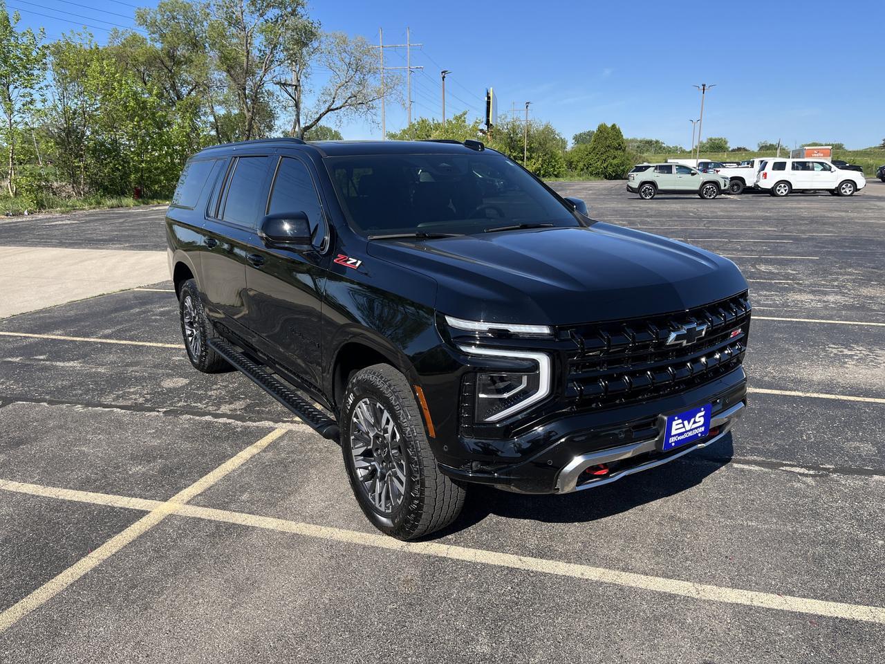 2025 Chevrolet Suburban Z71 4WD 3.0L DuramaxDiesel Comfort MaxTraileringPkgs w/Sunroof 2ndRowBuckets HtdMemLthr HtdStrngWhl Saukville WI