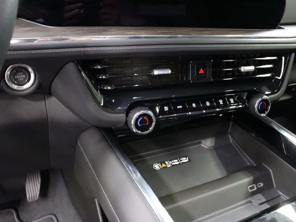 2025 Chevrolet Suburban Z71 4WD 7 Passenger Fond du Lac WI