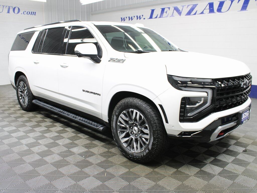 2025 Chevrolet Suburban Z71 4WD