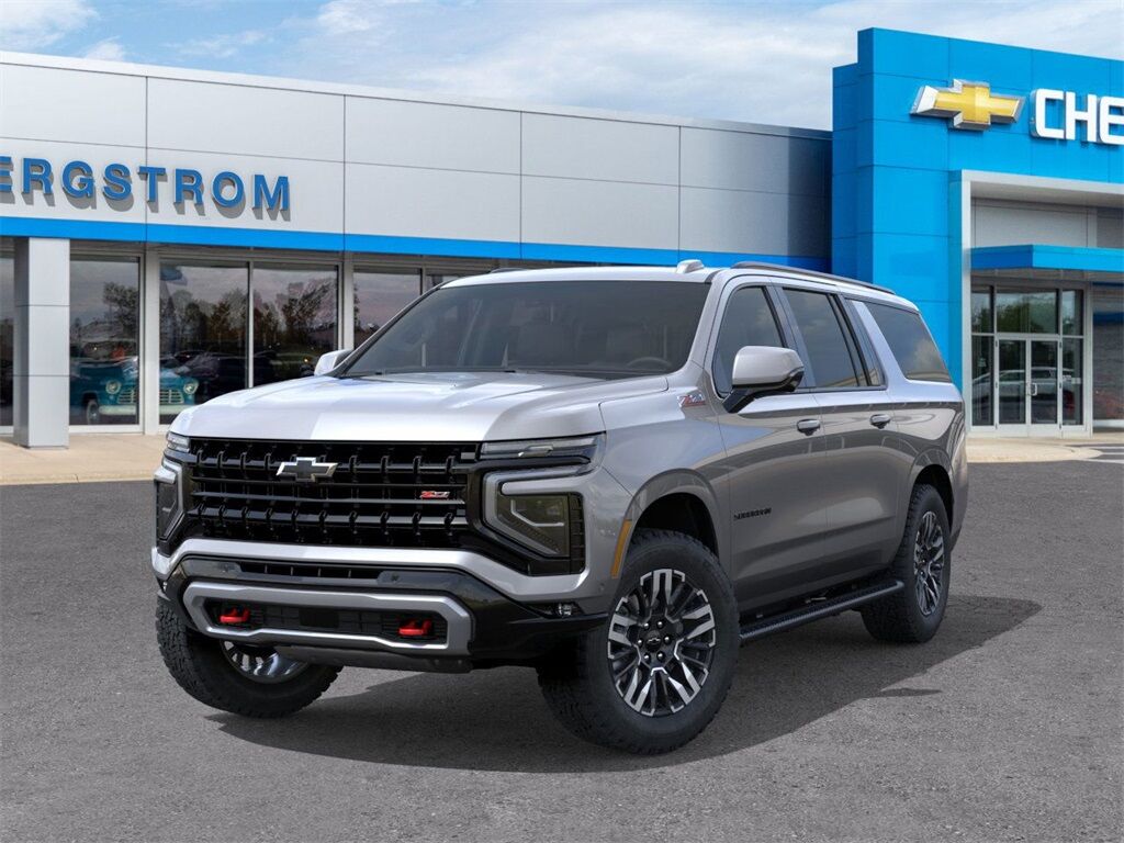 2025 Chevrolet Suburban Z71 Green Bay WI