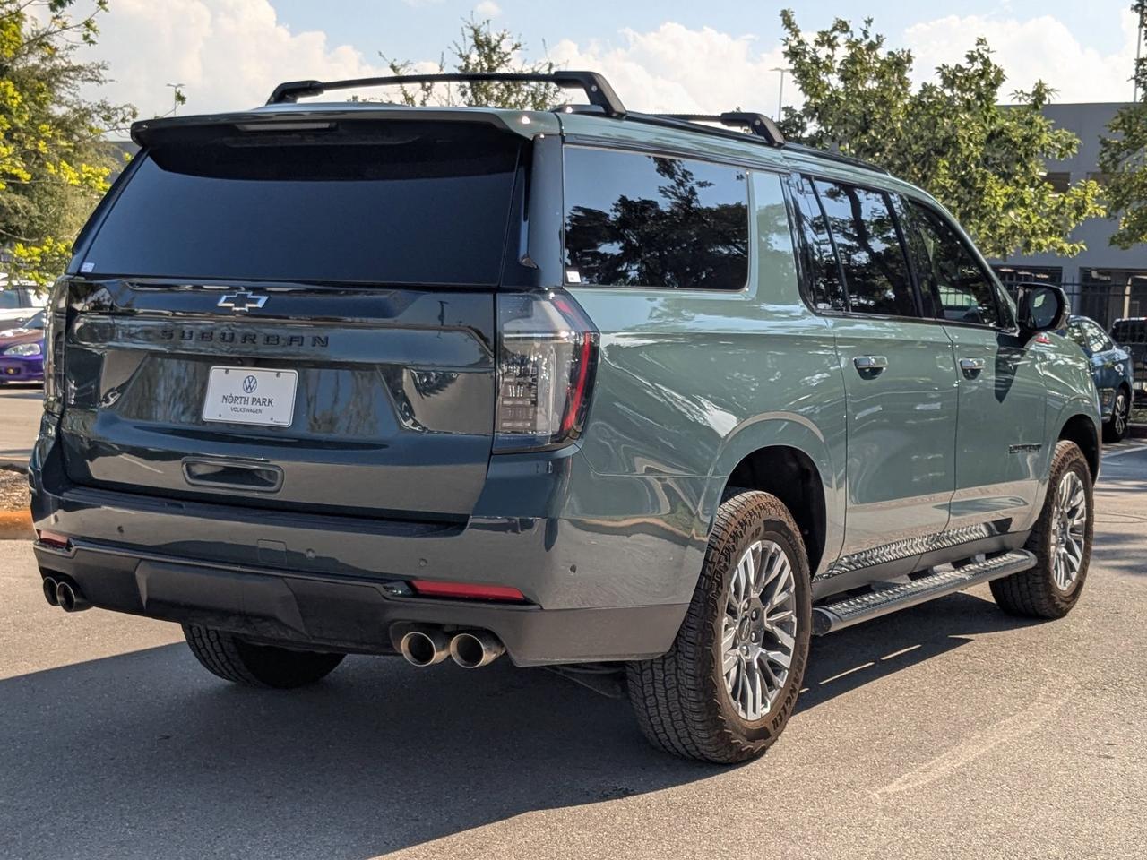 2025 Chevrolet Suburban Z71