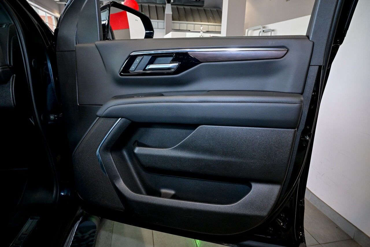 2025 Chevrolet Suburban Z71 Springfield NJ
