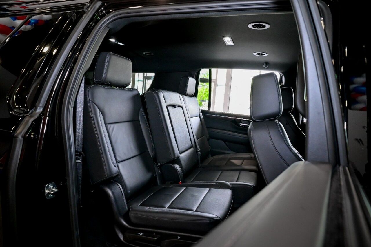 2025 Chevrolet Suburban Z71 Springfield NJ
