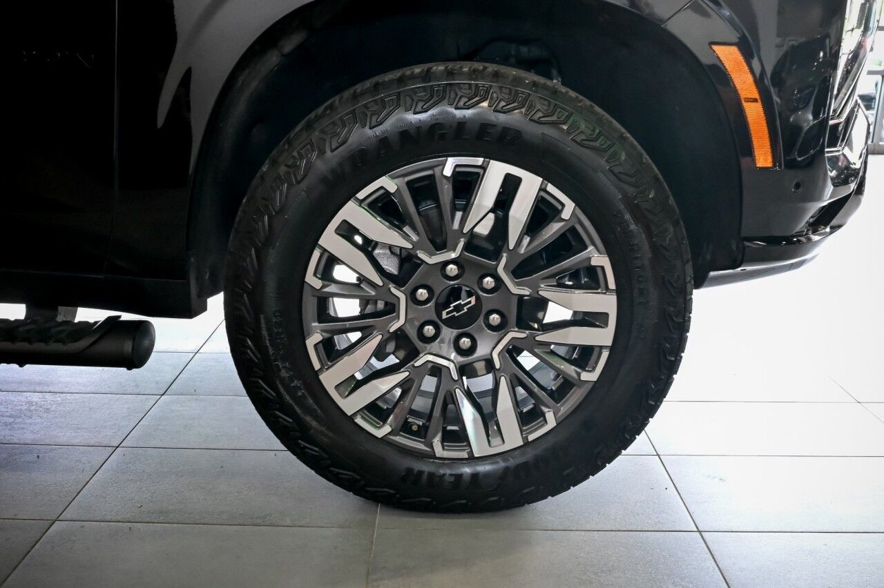 2025 Chevrolet Suburban Z71 Springfield NJ