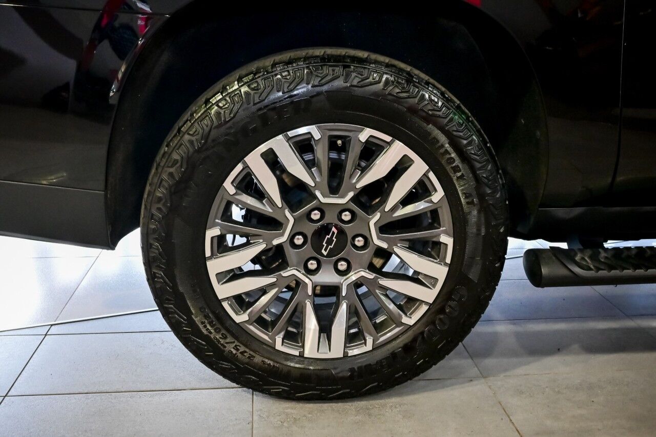 2025 Chevrolet Suburban Z71 Springfield NJ