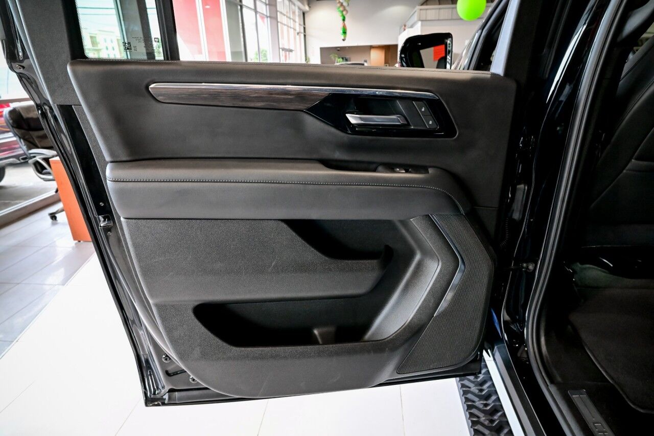 2025 Chevrolet Suburban Z71 Springfield NJ