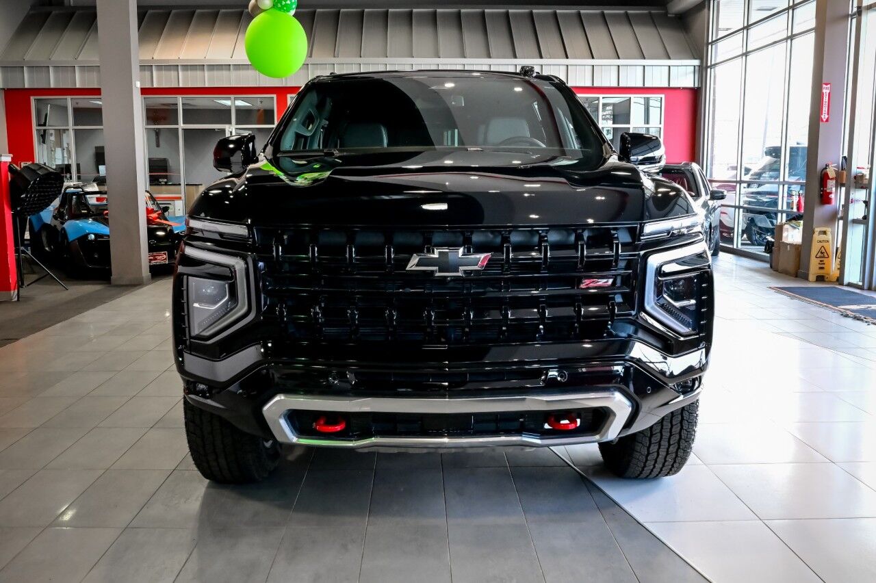 2025 Chevrolet Suburban Z71