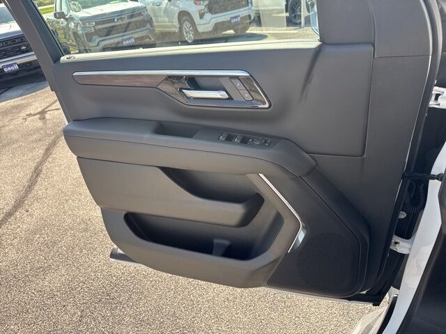 2025 Chevrolet Tahoe LS  TX
