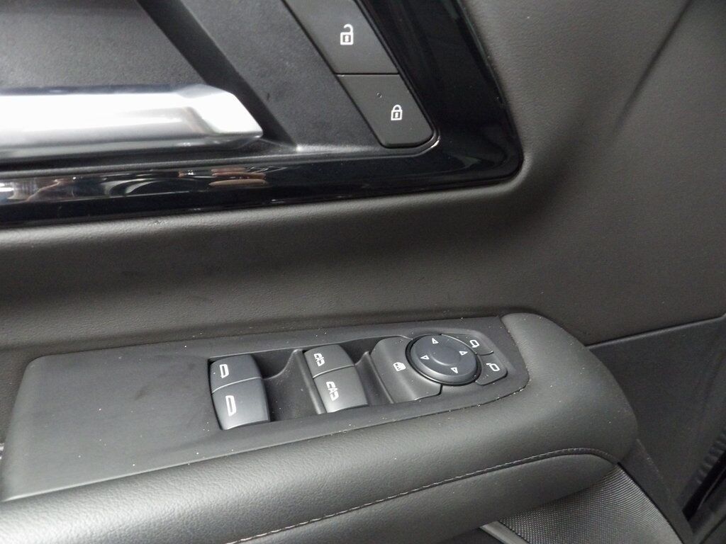 2025 Chevrolet Tahoe LS 4WD 8 Passenger Fond du Lac WI
